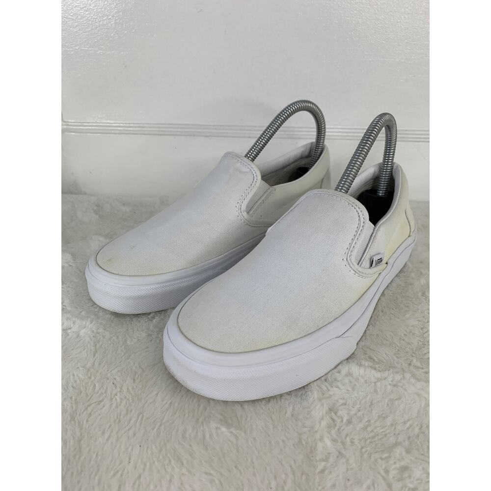 Vans Classic Slip-On White Canvas Men's 5.5 / Women’s 7 Sneakers